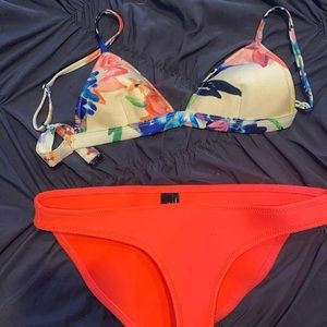 Triangl bikini size small